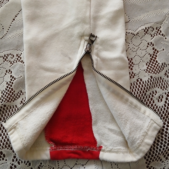 #0130 Boys Makobi Cream, Green and Red Sweat Pants Size Medium - Picture 2 of 16